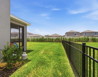 18114 Wheathouse Place - Photo Thumbnail 43