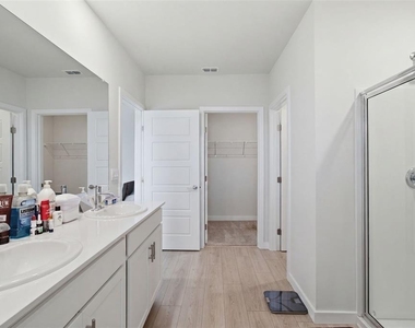 18114 Wheathouse Place - Photo Thumbnail 39