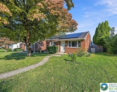 1219 E Highland Street - Photo Thumbnail 1