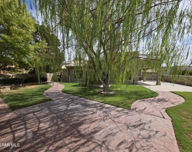 7346 Gulf Creek Drive - Photo Thumbnail 46