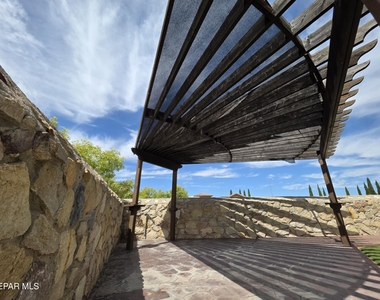 7346 Gulf Creek Drive - Photo Thumbnail 43