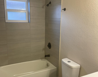 9289 Leonardo Avenue - Photo Thumbnail 8