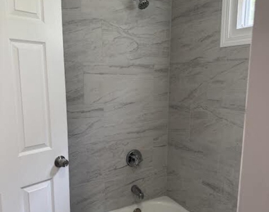 26 Hungerford Street - Photo Thumbnail 10