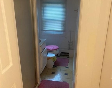 19 Wardwell Street - Photo Thumbnail 8