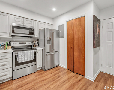 25 Grand Street - Photo Thumbnail 1