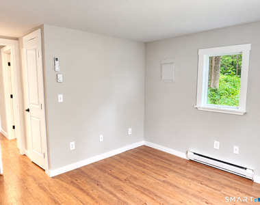 300 Railtree Hill Road - Photo Thumbnail 8