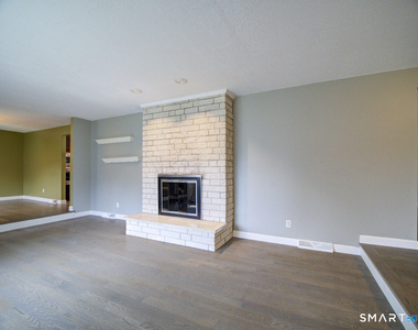197 Maple Avenue - Photo Thumbnail 3
