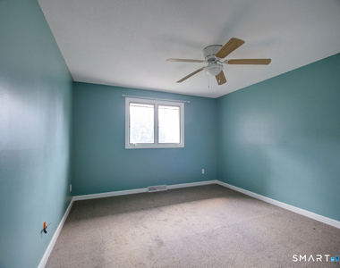 197 Maple Avenue - Photo Thumbnail 9