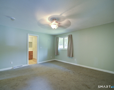 197 Maple Avenue - Photo Thumbnail 15