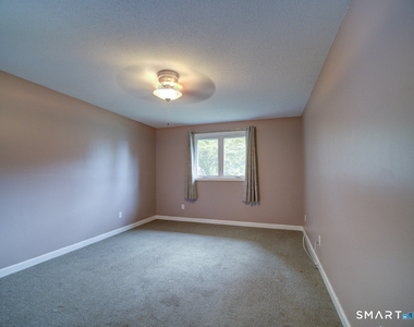 197 Maple Avenue - Photo Thumbnail 11