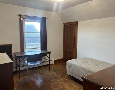 268 Humphrey Street - Photo Thumbnail 11