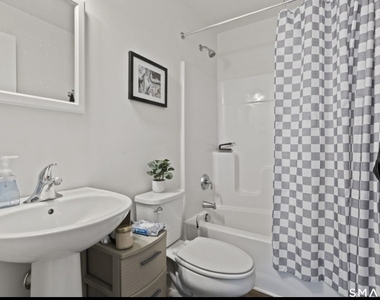 38 Washington Avenue - Photo Thumbnail 12