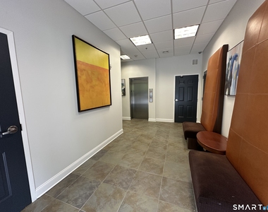 2518 Whitney Avenue - Photo Thumbnail 1