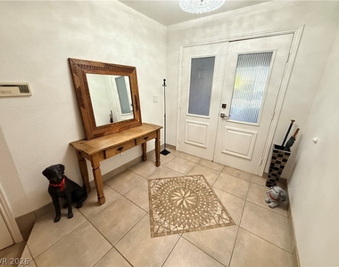 4937 Vivaldi Drive - Photo Thumbnail 7