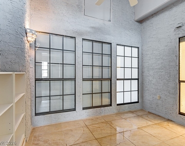 4937 Vivaldi Drive - Photo Thumbnail 21
