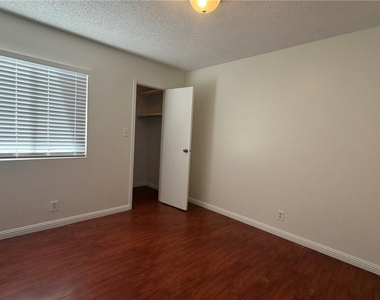 6206 W University Avenue - Photo Thumbnail 18