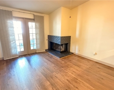 2783 Carnation Lane - Photo Thumbnail 14