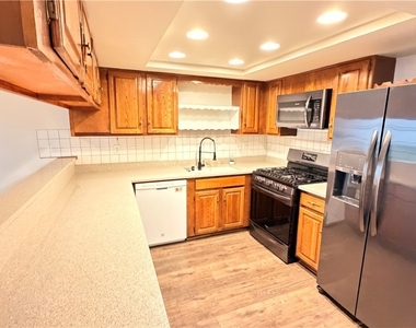 2783 Carnation Lane - Photo Thumbnail 12