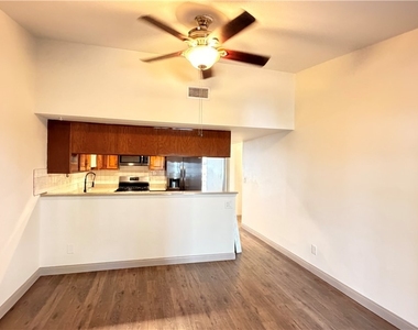 2783 Carnation Lane - Photo Thumbnail 17