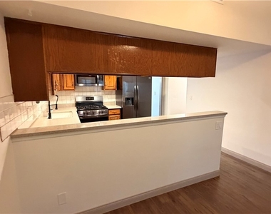 2783 Carnation Lane - Photo Thumbnail 18