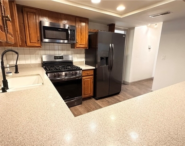 2783 Carnation Lane - Photo Thumbnail 19