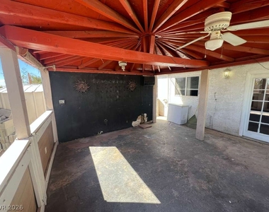 913 Shadow Mountain Place - Photo Thumbnail 36