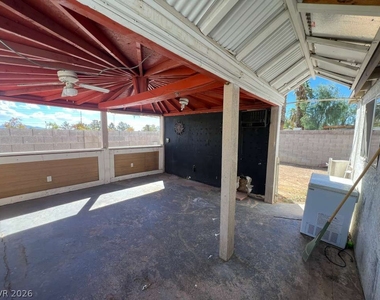 913 Shadow Mountain Place - Photo Thumbnail 29