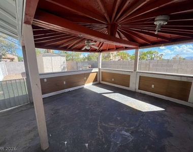 913 Shadow Mountain Place - Photo Thumbnail 30