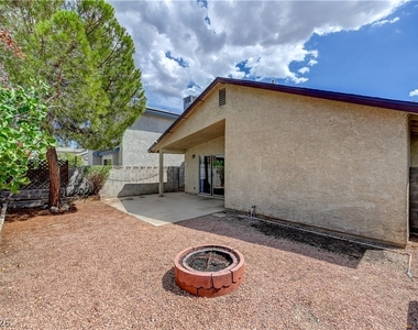 6632 Wheelbarrow Peak Drive - Photo Thumbnail 17