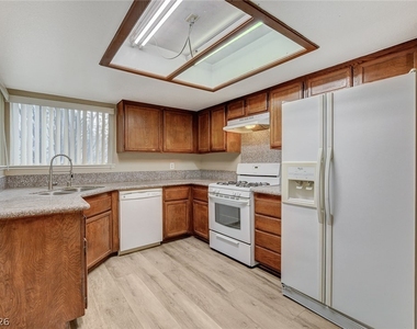 6632 Wheelbarrow Peak Drive - Photo Thumbnail 6
