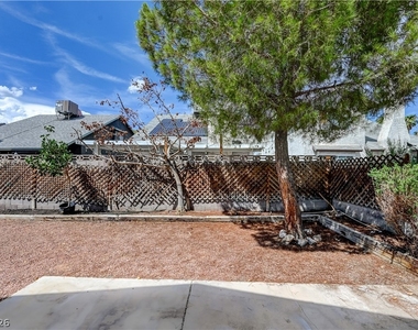6632 Wheelbarrow Peak Drive - Photo Thumbnail 14