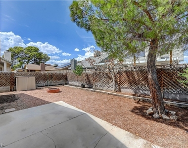 6632 Wheelbarrow Peak Drive - Photo Thumbnail 15