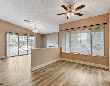 6632 Wheelbarrow Peak Drive - Photo Thumbnail 3