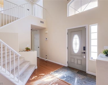 253 Camelback Ridge Avenue - Photo Thumbnail 15