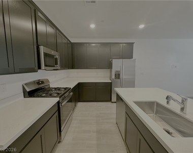 333 Laurel Peak Drive - Photo Thumbnail 1
