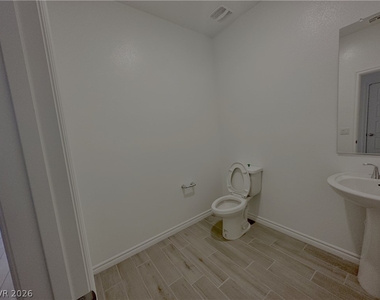 333 Laurel Peak Drive - Photo Thumbnail 3
