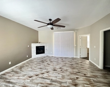 8947 College Green Street - Photo Thumbnail 2