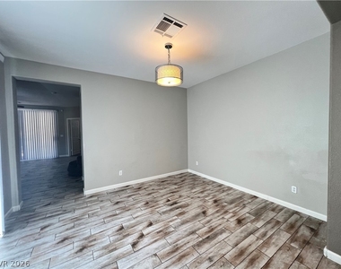8947 College Green Street - Photo Thumbnail 6