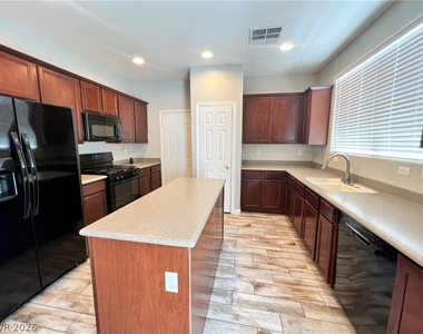 8947 College Green Street - Photo Thumbnail 4