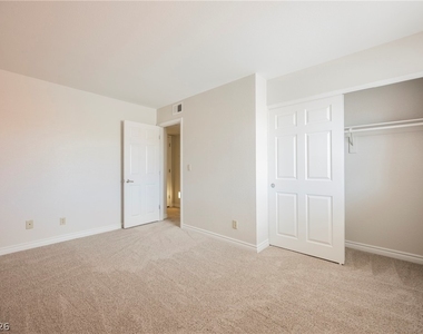 4921 Indian River Drive - Photo Thumbnail 26