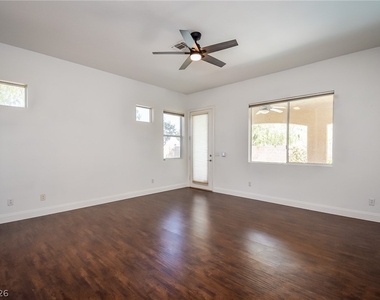 10243 Bright Harbor Avenue - Photo Thumbnail 15