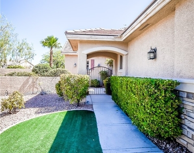 10243 Bright Harbor Avenue - Photo Thumbnail 2