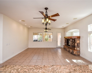 10243 Bright Harbor Avenue - Photo Thumbnail 11