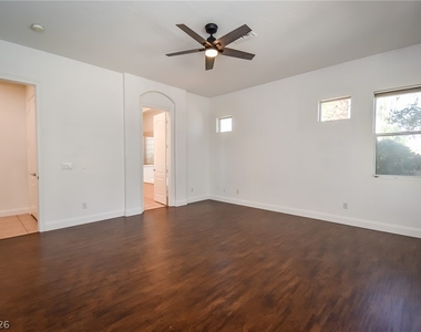 10243 Bright Harbor Avenue - Photo Thumbnail 16
