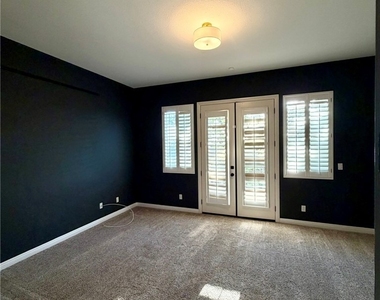 128 S Royal Ascot Drive - Photo Thumbnail 22