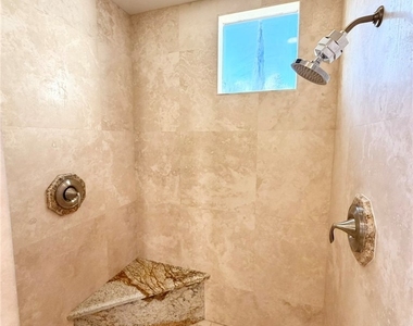 128 S Royal Ascot Drive - Photo Thumbnail 34