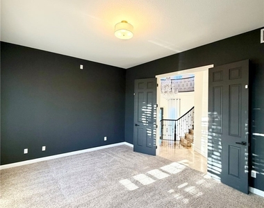 128 S Royal Ascot Drive - Photo Thumbnail 23