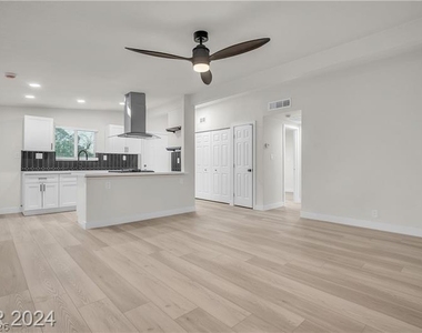 1660 Capistrano Avenue - Photo Thumbnail 11