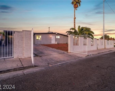 1660 Capistrano Avenue - Photo Thumbnail 6