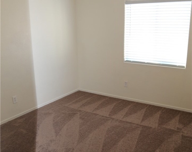 4780 Double Down Drive - Photo Thumbnail 21